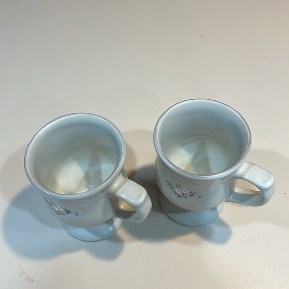 Pedestal mugs set of 2 - Picture 4 of 4